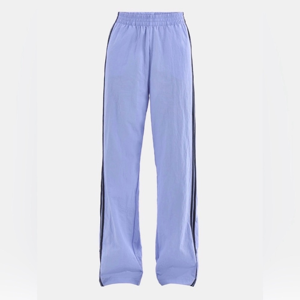 NWT • NO BOUNDARIES • Track Pants
Cornflower Blue • Y2K / size MEDIUM - Picture 2 of 10